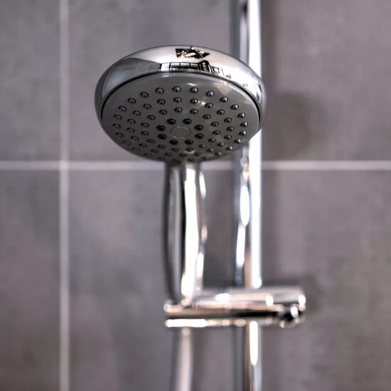 Wenko Duschkopf Basic Grau Ø 10 Cm 4 Wenko Duschkopf Basic Grau Ø 10 Cm – Bild 2