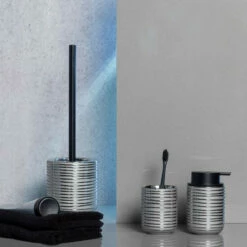 Wenko WC-Garnitur Vilalba Keramik 23 Wenko WC-Garnitur Vilalba Keramik -Günstiges Wenko Geschäft unnamed file 28485