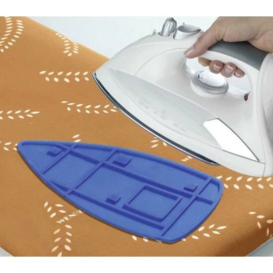 WENKO 1940002100 Bügeleisenablage - Hitzbeständig, Silikon, 23.5 X 13 Cm, Blau 5 WENKO 1940002100 Bügeleisenablage - Hitzbeständig, Silikon, 23.5 X 13 Cm, Blau – Bild 4