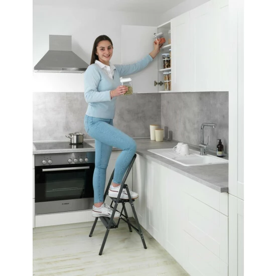 Wenko Alu-Klapptrittleiter Compact 2-stufig Dunkelgrau 13 Wenko Alu-Klapptrittleiter Compact 2-stufig Dunkelgrau – Bild 11