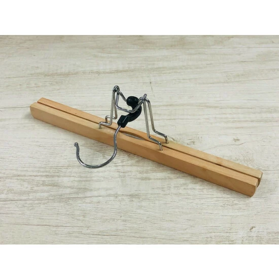 Wenko Hosenklemmbügel 3er Set 8 Wenko Hosenklemmbügel 3er Set – Bild 6