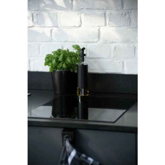 Wenko Öl & Essig Spender Boga 0,3 L Schwarz 8 Wenko Öl & Essig Spender Boga 0,3 L Schwarz – Bild 6